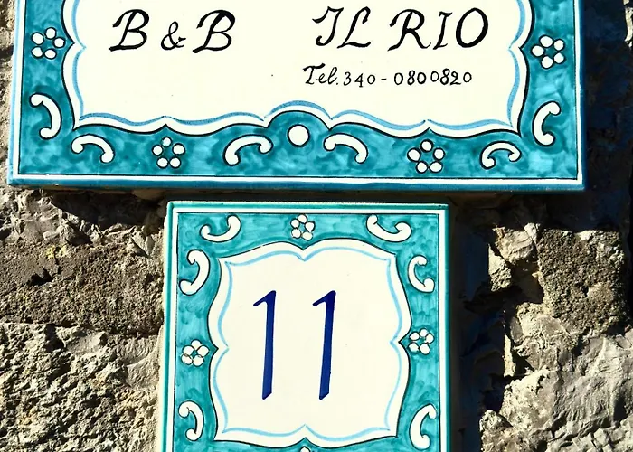 לינה וארוחת בוקר Il Rio אנה קאפרי